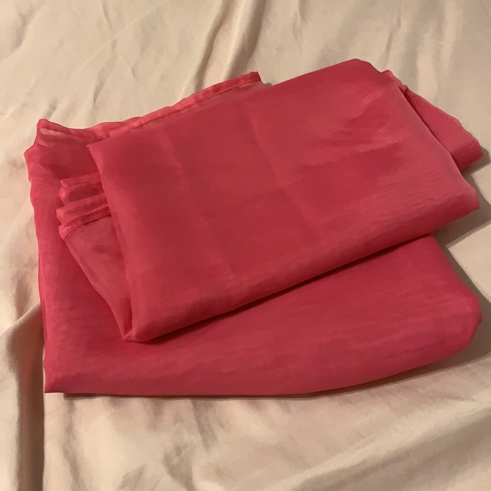 Gorgeous Decorative Curtains-2 panel’s—Like New - Picture 8 of 12